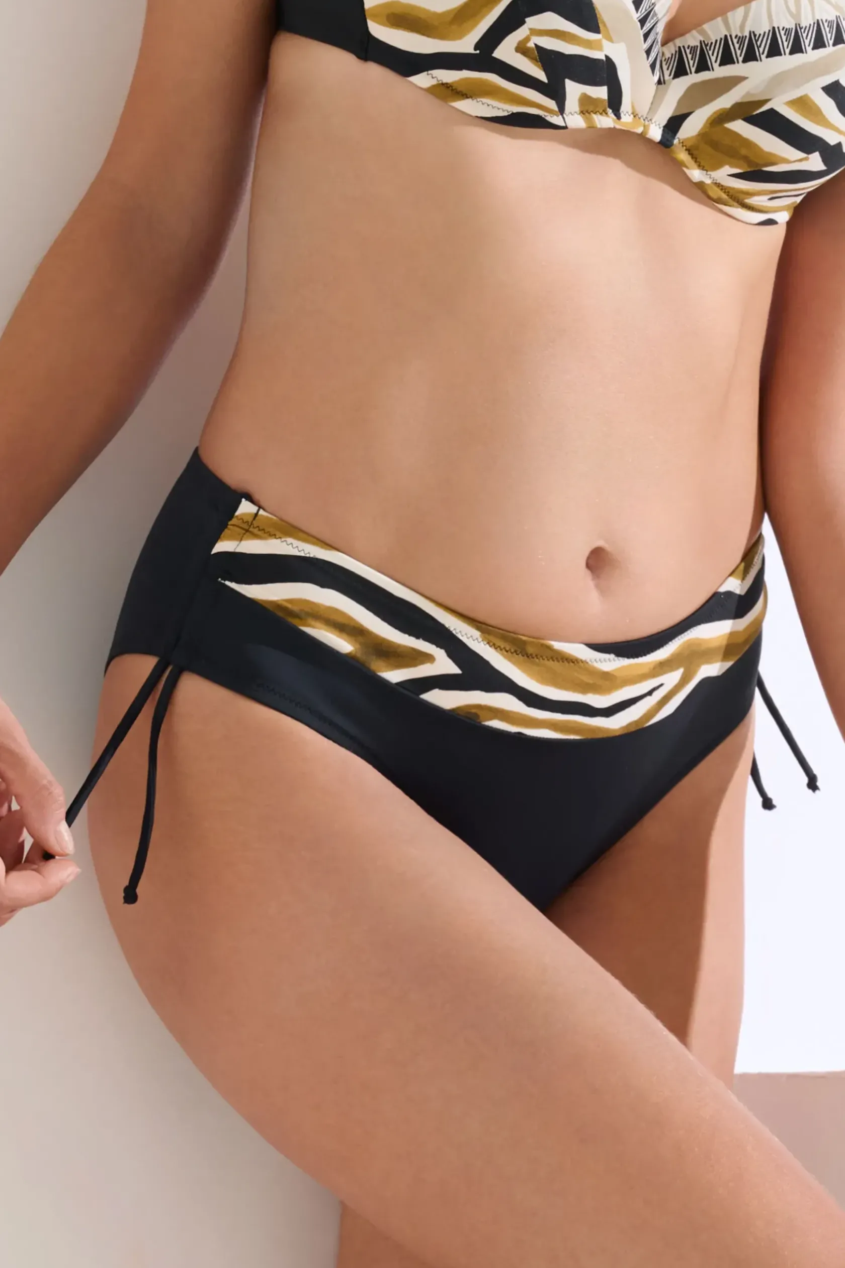 Lisca Bikinislip mit seitlichem Kordelzug »Tanzania«|Damen Unterteile
